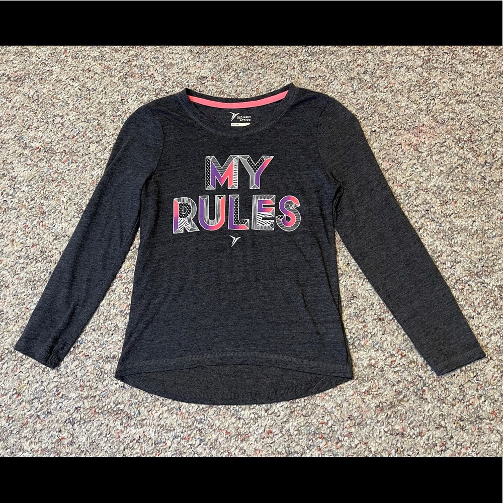 Girls Old Navy Athletic Tee size 8